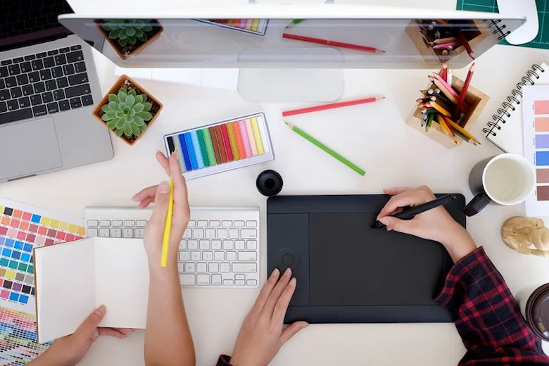 تصویری از سناریو نویسی - a picture of scenario writing